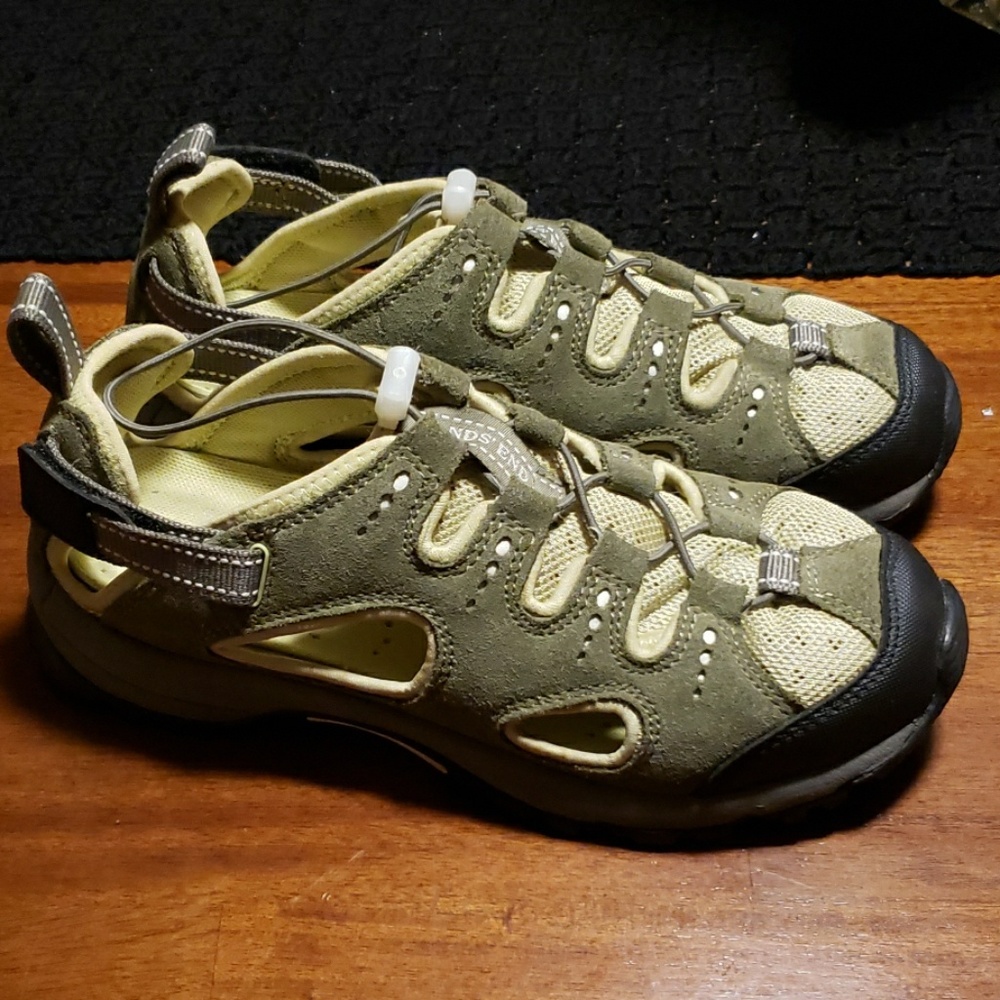 Lands End Womens Tennis Shoes 6.5D